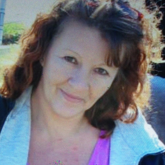 Meet your Posher, Tandra - Picture 1 of 1